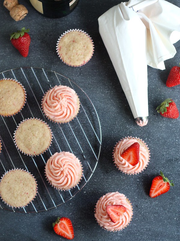 Strawberries and Champagne Cupcakes