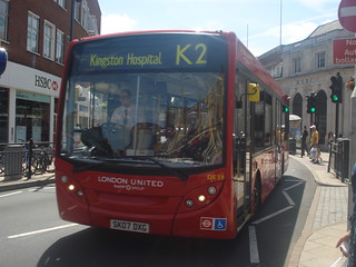 London United DE59 on Route K2, Kingston