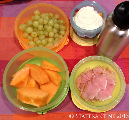 17.09.2013 Stattkantine - Melone mit Schinken, Trauben, Joghurt