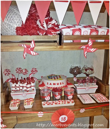 Sweet table red&white  7Merbo Events