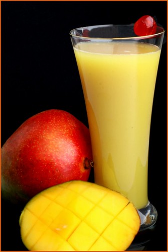 Easy Mango juice by {deepapraveen very busy with work..back soon