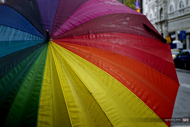 My_umbrella_can_turn_into_a_balloon
