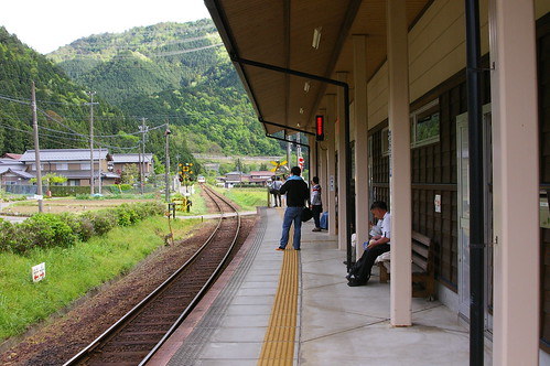 Platform of Minami-Kodakara Onsen in Gujo, Gifu, Japan /May 3,2012