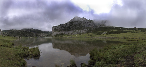 Lago Ercina_panoram by Antonio Castro _ Fotografía