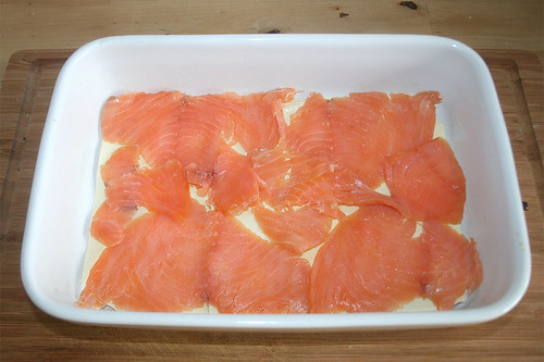 33 - Räucherlachs einlegen / Add smoked salmon