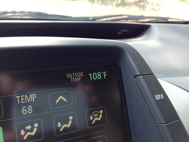 108 degrees, Mulholland Highway