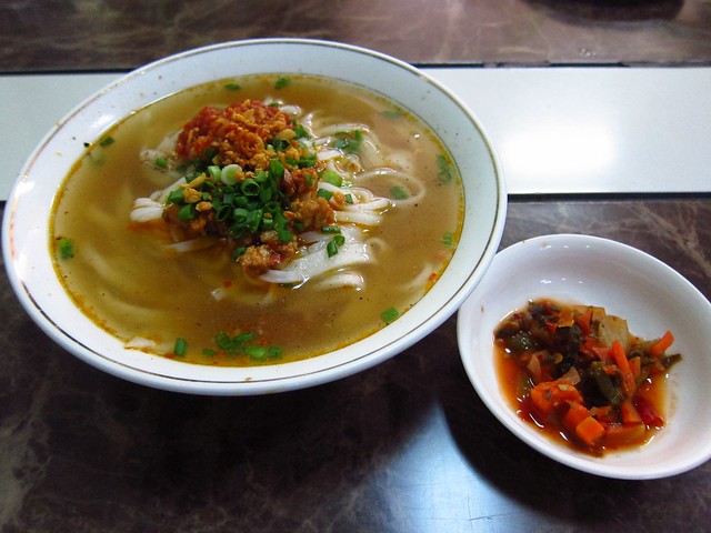 Shan Noodle Soup at 999 Shan Noodle, Yangon