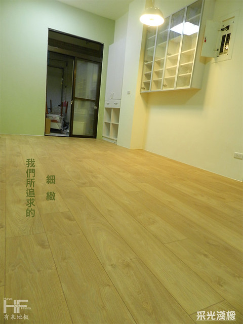 Kronoswiss瑞士超耐磨木地板 采光淺橡 3033  木地板施工 木地板品牌 裝璜木地板 台北木地板 桃園木地板 新竹木地板 木地板推薦 (8)