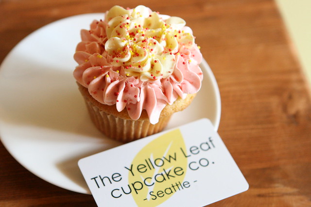Yellow Leaf Cupcake
