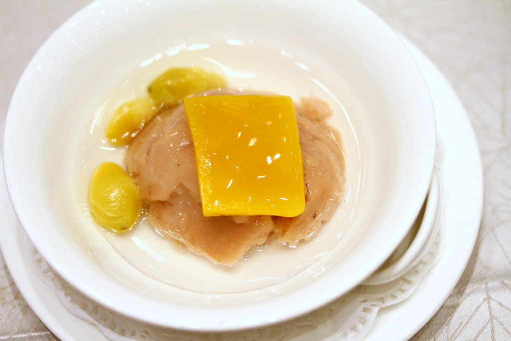 Chui Huay Lim Teochew Cuisine's hot Sweet Yam Paste with Pumpkin and Gingko Nuts 