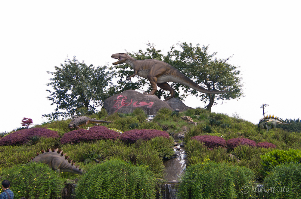Zigong Dinosaur Museum entrance