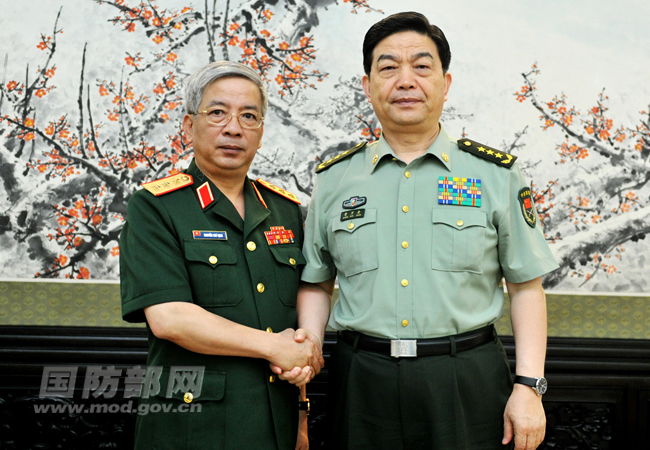 常萬全會見越南國防部副部長