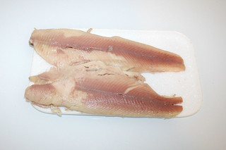 04 - Zutat Forellenfilet / Ingredient trout fillet