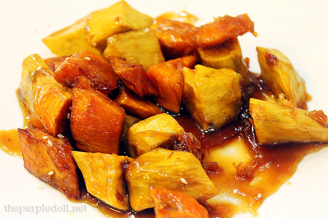 Mattang (Caramel-Glazed Sweet Potatoes)