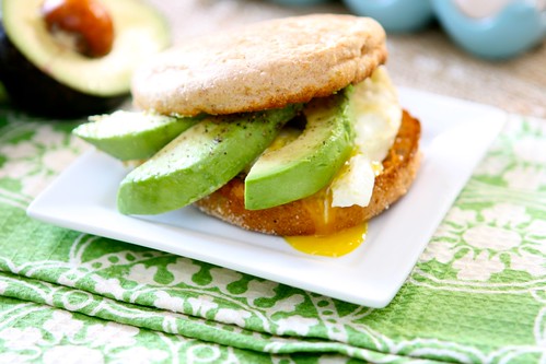 Easy Avocado Breakfast Sandwich - The Schmidty Wife