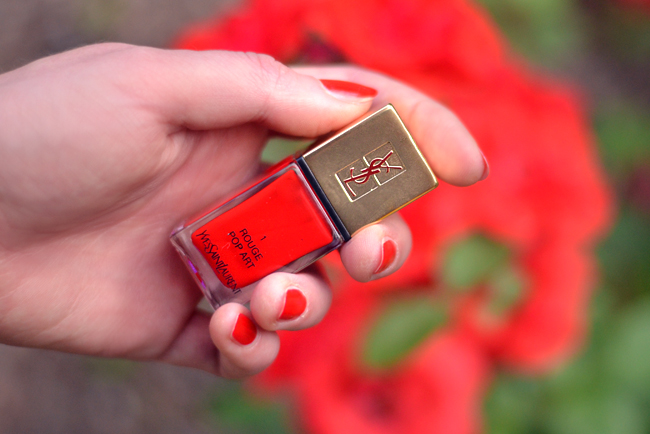 YSL beauty post red and roses 7