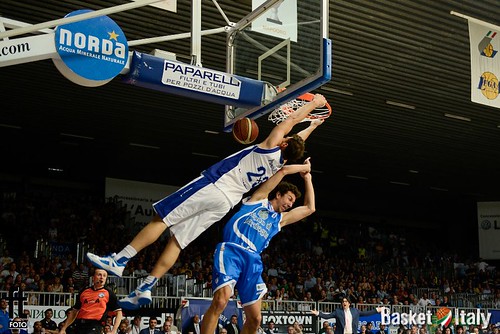 Stefano Mancinelli, dunk