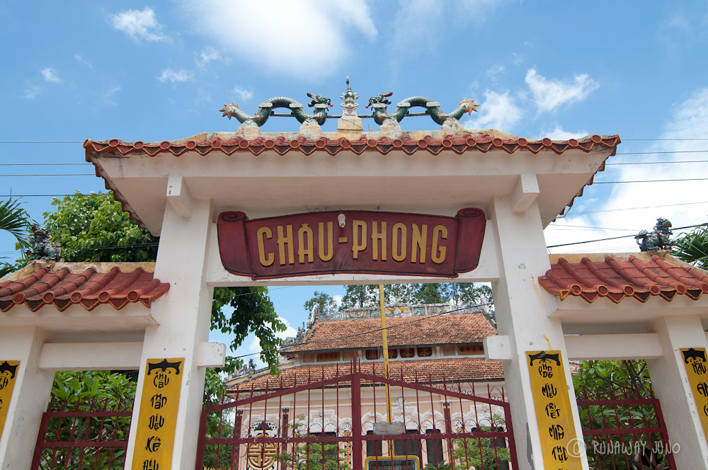 Buddhist temple at Chau Giang