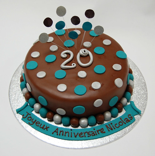 The Teal and Silver Dot Chocolate Cake from 40