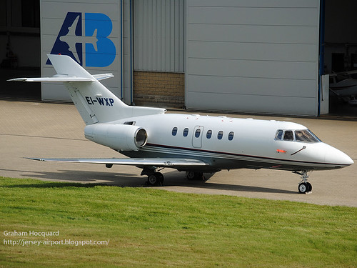 EI-WXP Hawker 800XP by Jersey Airport Photography