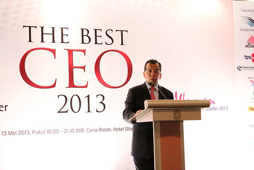 The Best CEO & Indonesia Future Business Leader Award 2013 ~ Presentasi Emirsyah Satar.