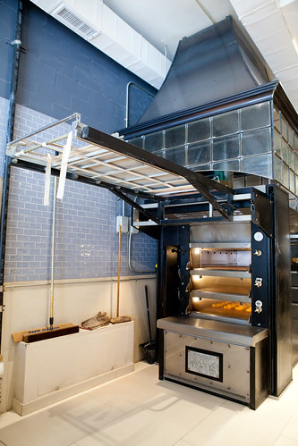 The large commercial oven