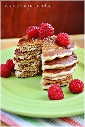 Pancakes & rasberries