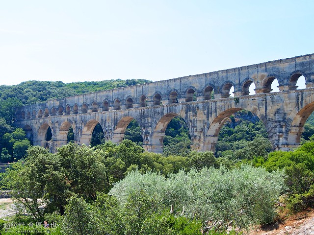 Pont du Gard 嘉德水道