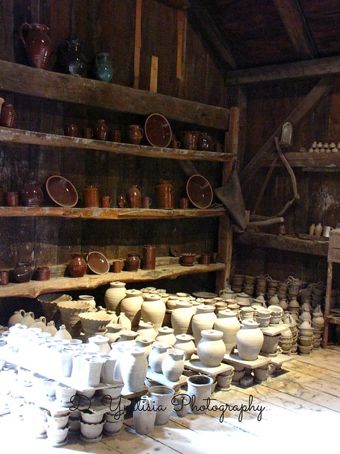 Potteries - Old Sturbridge Village