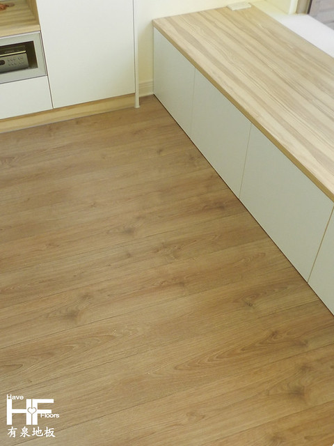 Egger超耐磨木地板 柏林橡木 4391   木地板施工 木地板品牌 裝璜木地板 台北木地板 桃園木地板 新竹木地板 木地板推薦 (8)