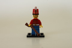 LEGO Minifigures: Character Encyclopedia - Toy Soldier