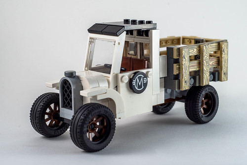LEGO Old Truck by Carlmerriam