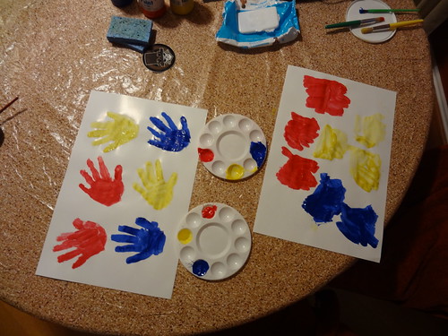 Color Mix Hands