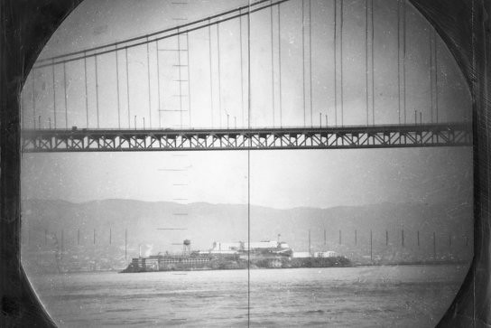 Periscope photo of San Franscisco - USS Catfish SS-339