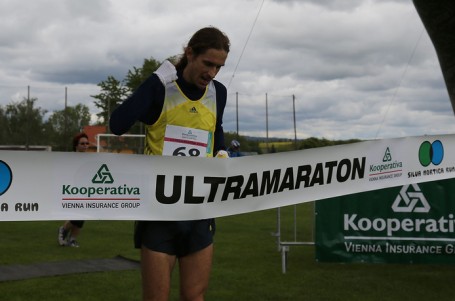 Orálek triumfoval na Silvě a stal se mistrem republiky v ultramaratonu