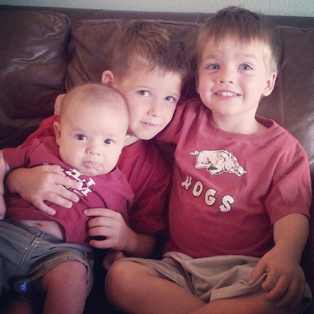 Wearing our team colors today! Love these 3 future Hogs! #gohogsgo #wps #neveryield