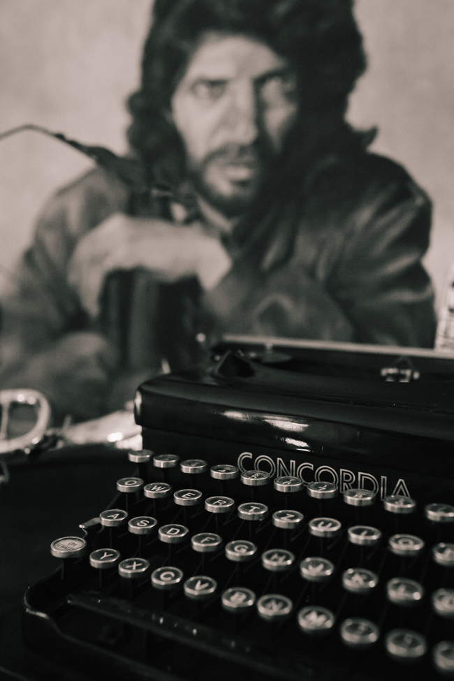 Feliu restaurant typewriter
