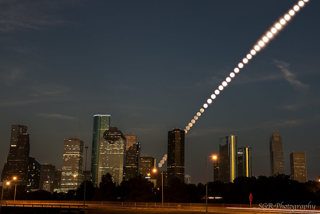Houston moonrise