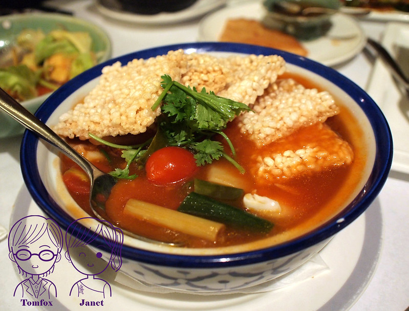 25 晶湯匙 鍋粑海鮮豆腐煲