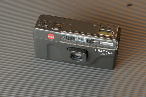 Leica Mini - Camera-wiki.org - The free camera encyclopedia
