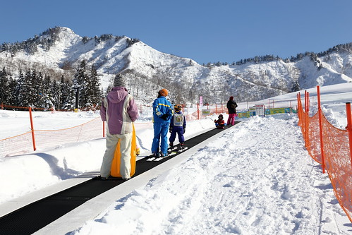 湯澤中里滑雪場