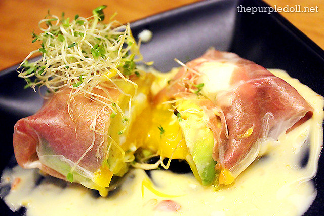 Spring Roll of Prosciutto, Avocado and Onsen Egg