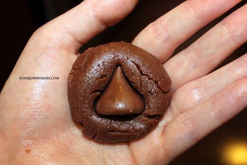 kiss inside truffle