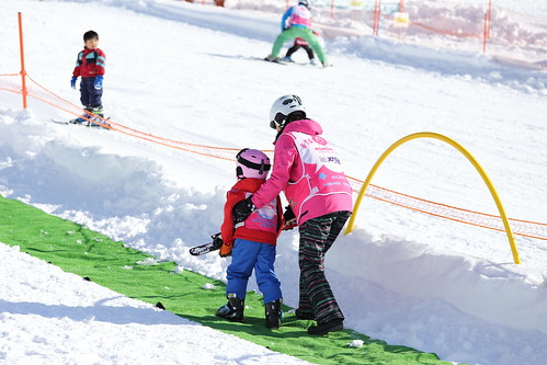 兒童滑雪課程