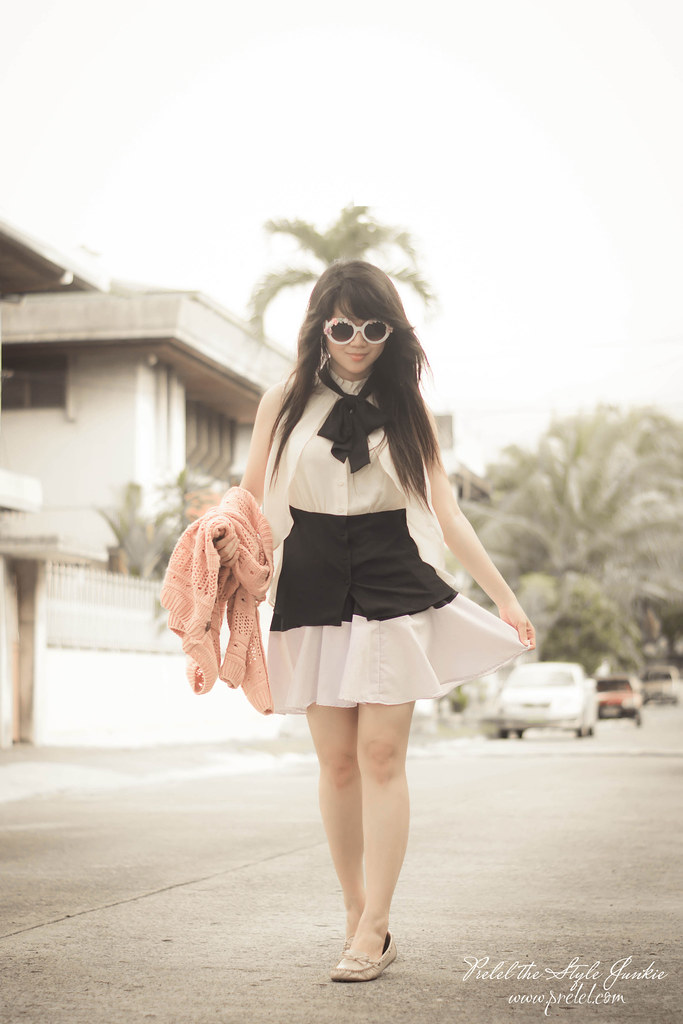 black, white and pink outfit