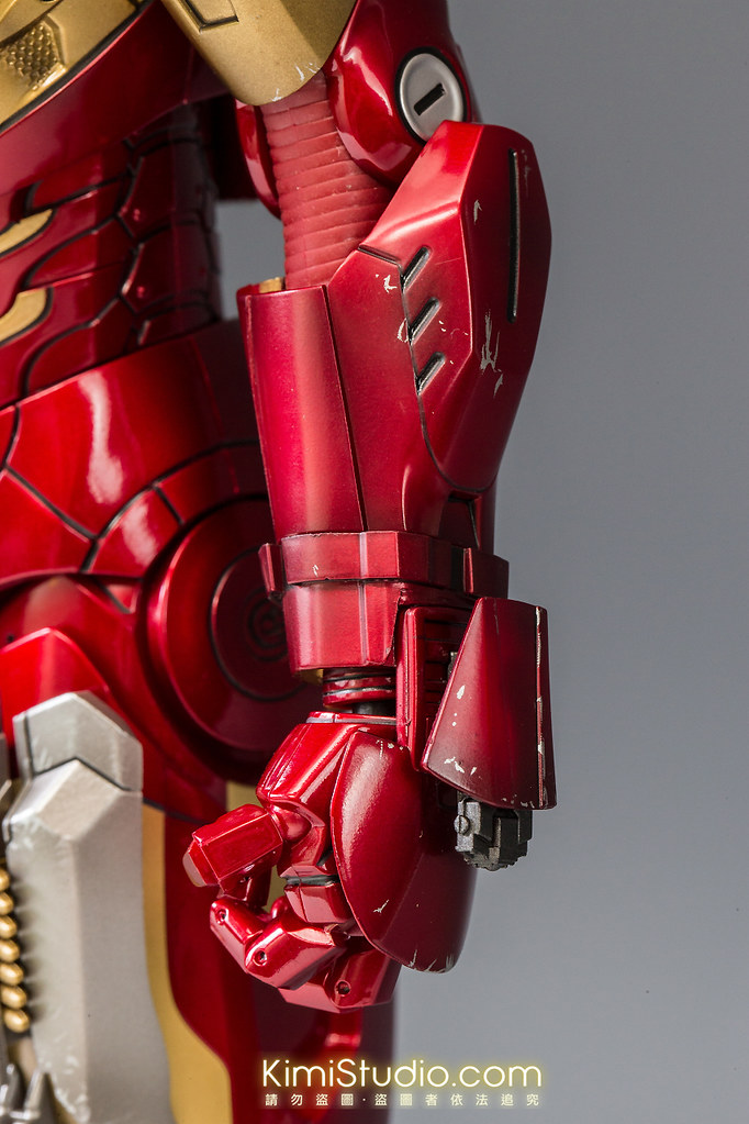 2013.06.11 Hot Toys Iron Man Mark VII-065