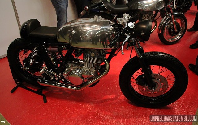 Une Yamaha SR 500 de chez VD Classic au Salon Moto Légende 2013.