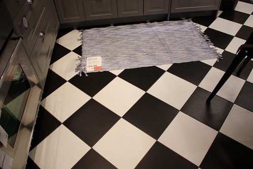 IKEA-checkered-floors