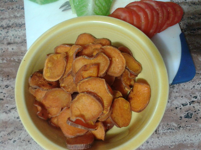 Spicy Baked Sweet Potato Chips