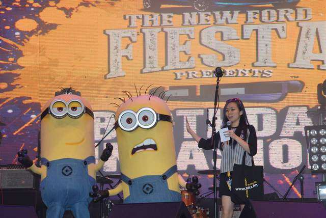 Minions On Stage